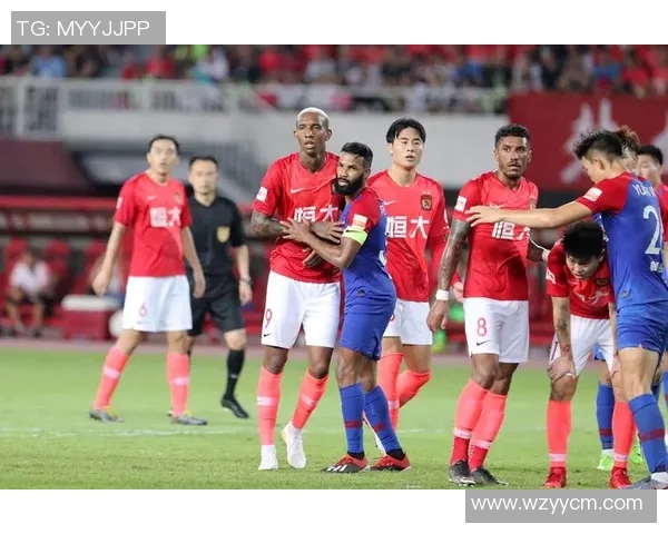 上港与恒大激战正酣2017年7月22日的经典对决回顾