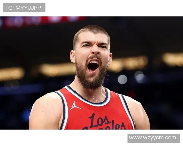 勇士与快船激战正酣1月14日精彩对决引发球迷热议