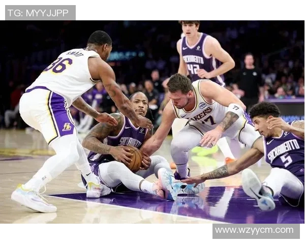 湖人对热火第三场精彩回放全场高光时刻与精彩瞬间一网打尽 湖人对热火第三场精彩回放全场高光时刻与精彩瞬间一网打尽