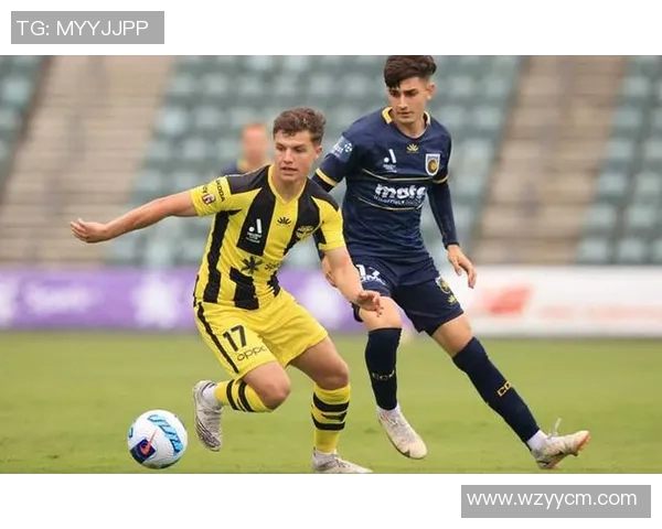 西悉尼流浪者迎战强敌全力争胜展现球队实力与决心