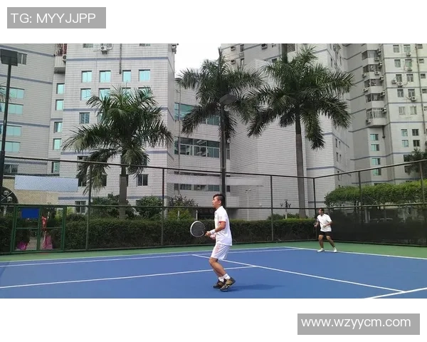 深圳网球队的蜕变之路：从传统到现代的网球纪实探索